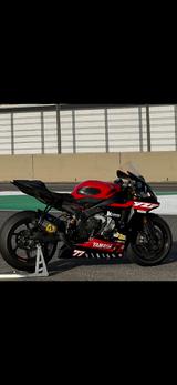 Yamaha YZF R1  IDM - Offers