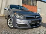 Opel Astra H 1.7 CDTI*Klimaautomatik*Sitzh... - Opel Astra aus 2004: Cd