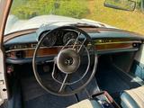 Mercedes-Benz 250 S W108 - Mercedes-Benz 250: 250s