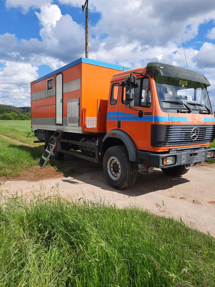 Mercedes-Benz 1222 A Offroad Expedition Allrad Wohnmobil