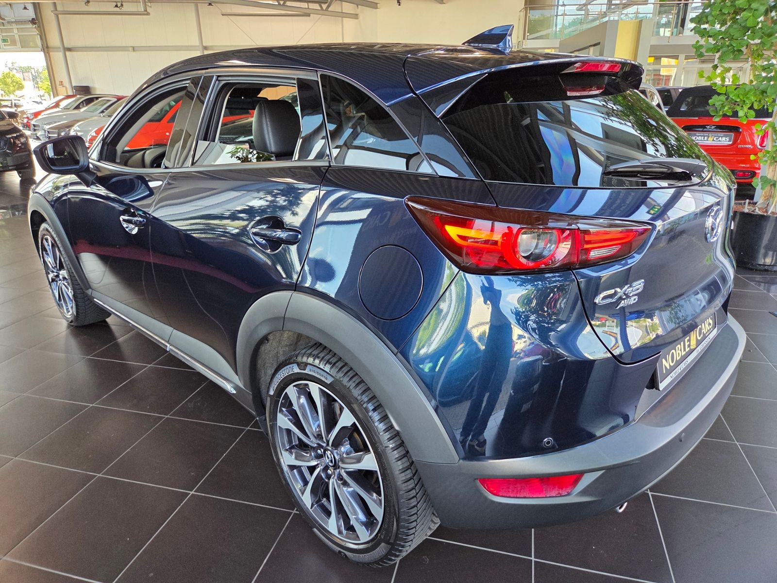 Fahrzeugabbildung Mazda CX-3 Sports-Line AWD HUD BOSE LED NAV SHZ 18"
