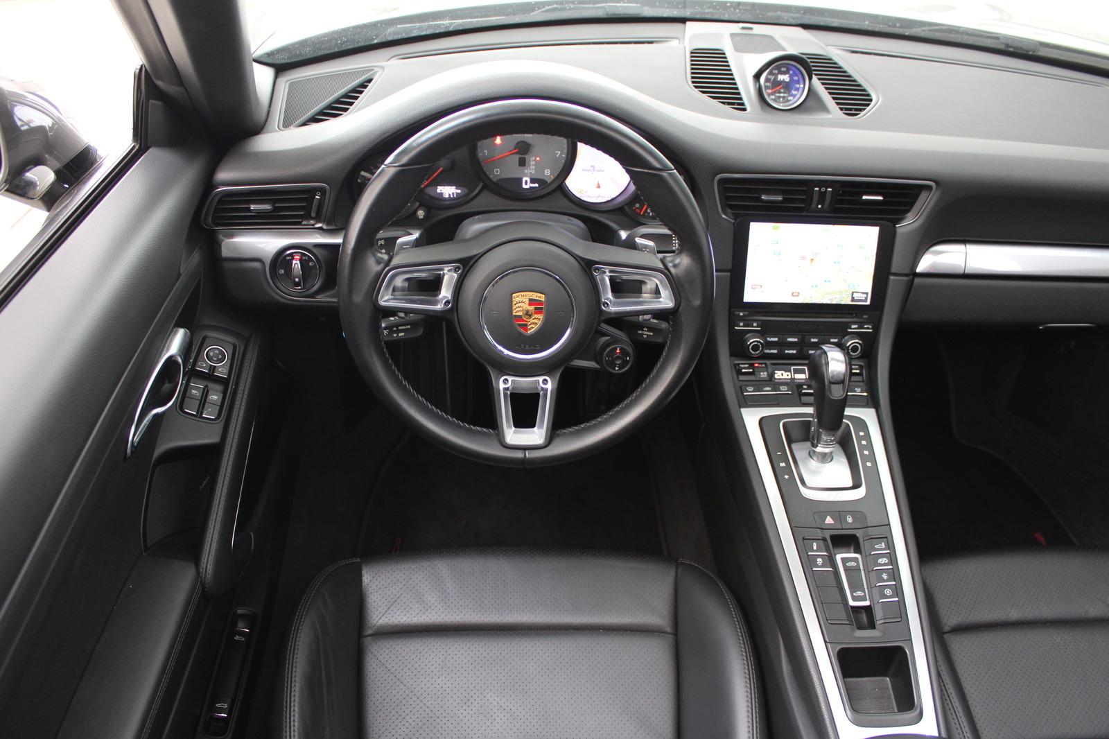 PORSCHE 991 TARGA 4S