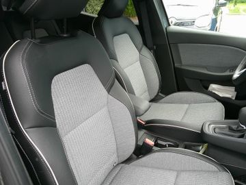Renault Clio V Techno Hybrid BOSE