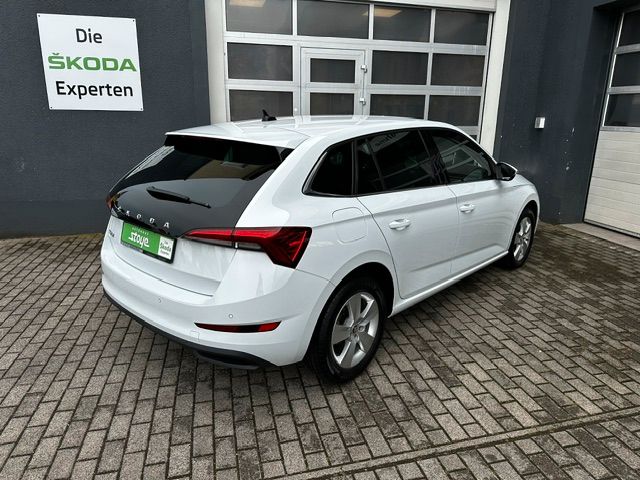 Scala Style KAMERA,LED;PDC;KESSY;CARPLAY