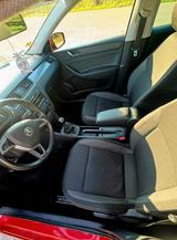 Skoda Rapid 1.2 TSI 77kW Active Spaceback Active - rote Skoda Rapid