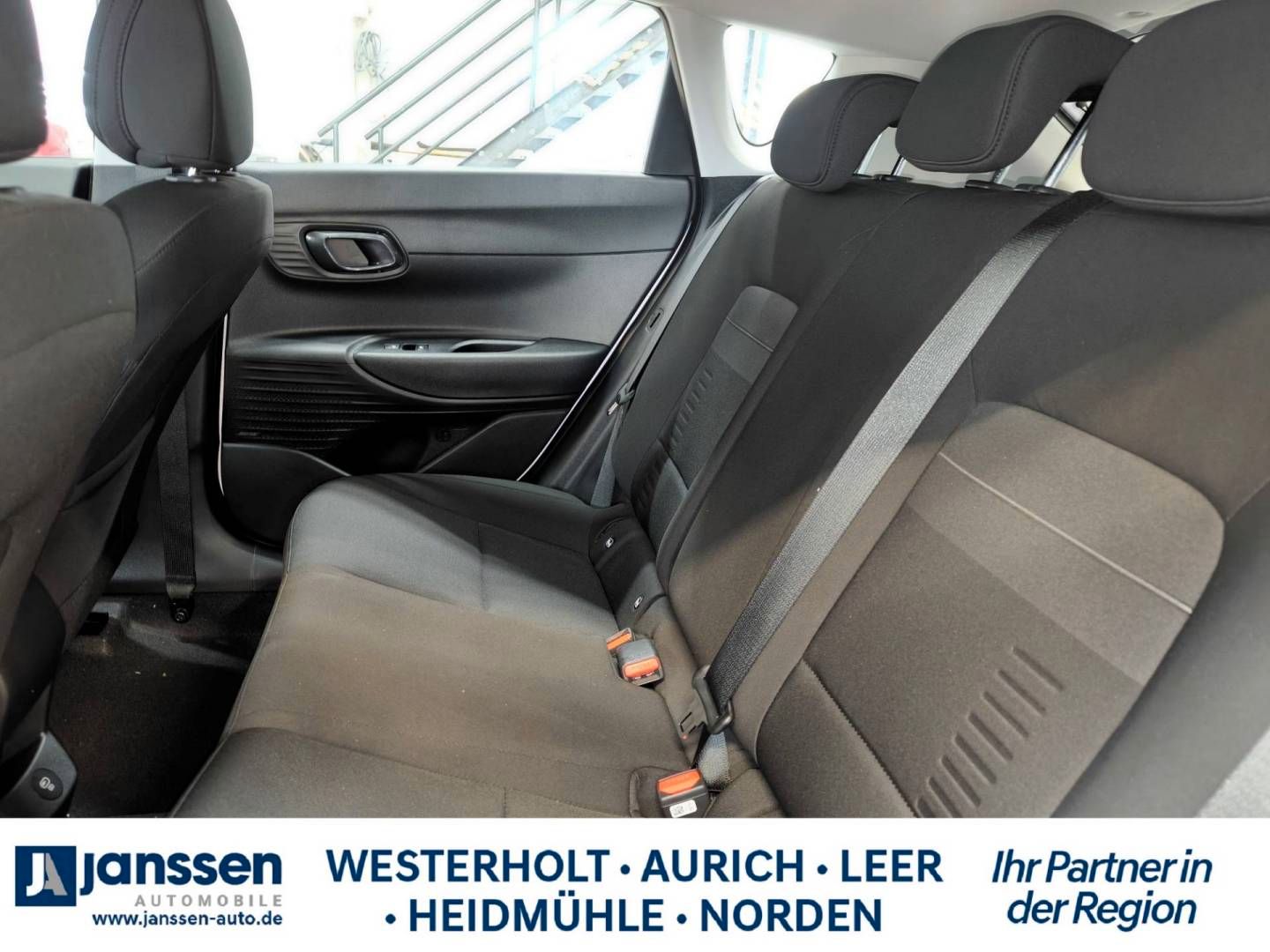 Fahrzeugabbildung Hyundai BAYON Trend, Bose Sound, Komfortpaket, Navi, PDC