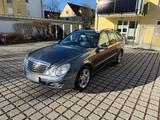 Mercedes-Benz Mercedes E-Klasse 320 CDI 4Matic Avangard - Mercedes-Benz E 320 in München