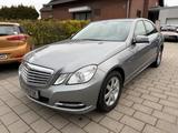 Mercedes-Benz E 200 BlueEFFICIENCY ELEGANCE - Mercedes-Benz E-Klasse: Elegance