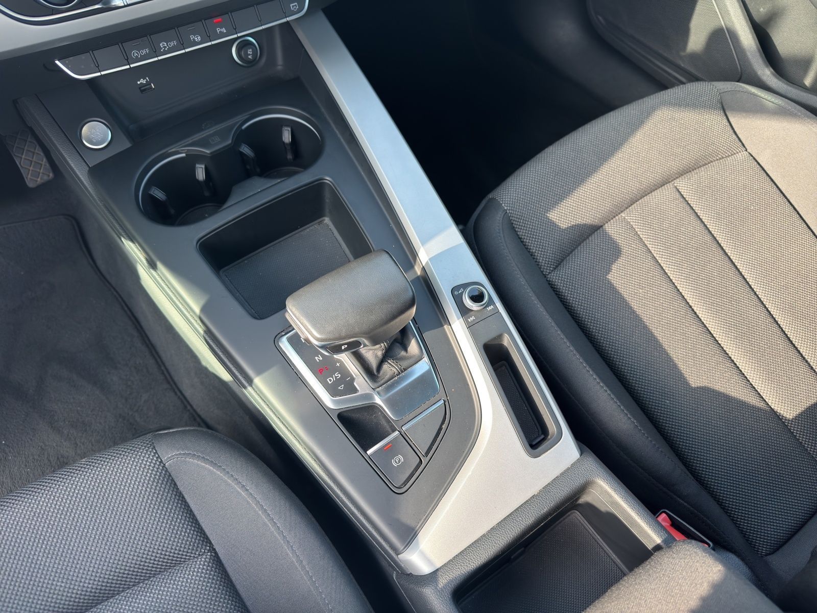 Audi A4 - Bild 12