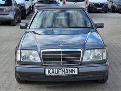 Fahrzeugabbildung E 220 Cabrio CE Autom. Leder Klima