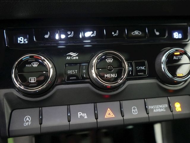 Kodiaq SPORTLINE TDI DSG+AHK+LED MATRIX+NAVI+RÜC