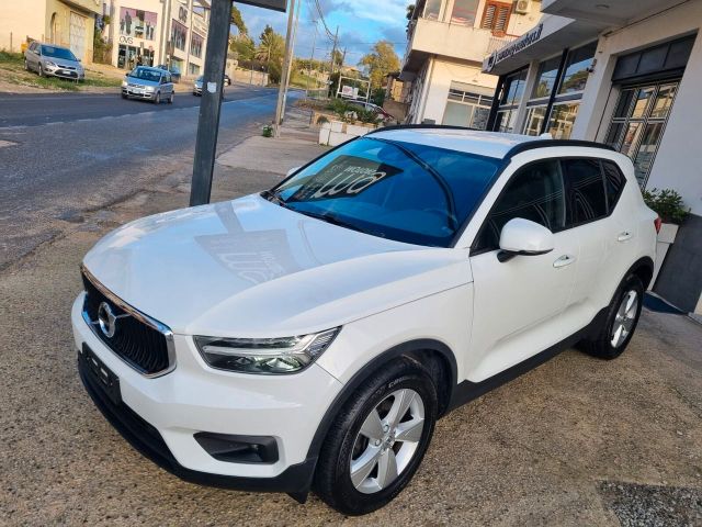 Volvo XC40 D3 AWD Momentum