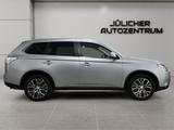 Mitsubishi Outlander ClearTec Invite 4WD, Scheckheft - Mitsubishi Outlander: Invite