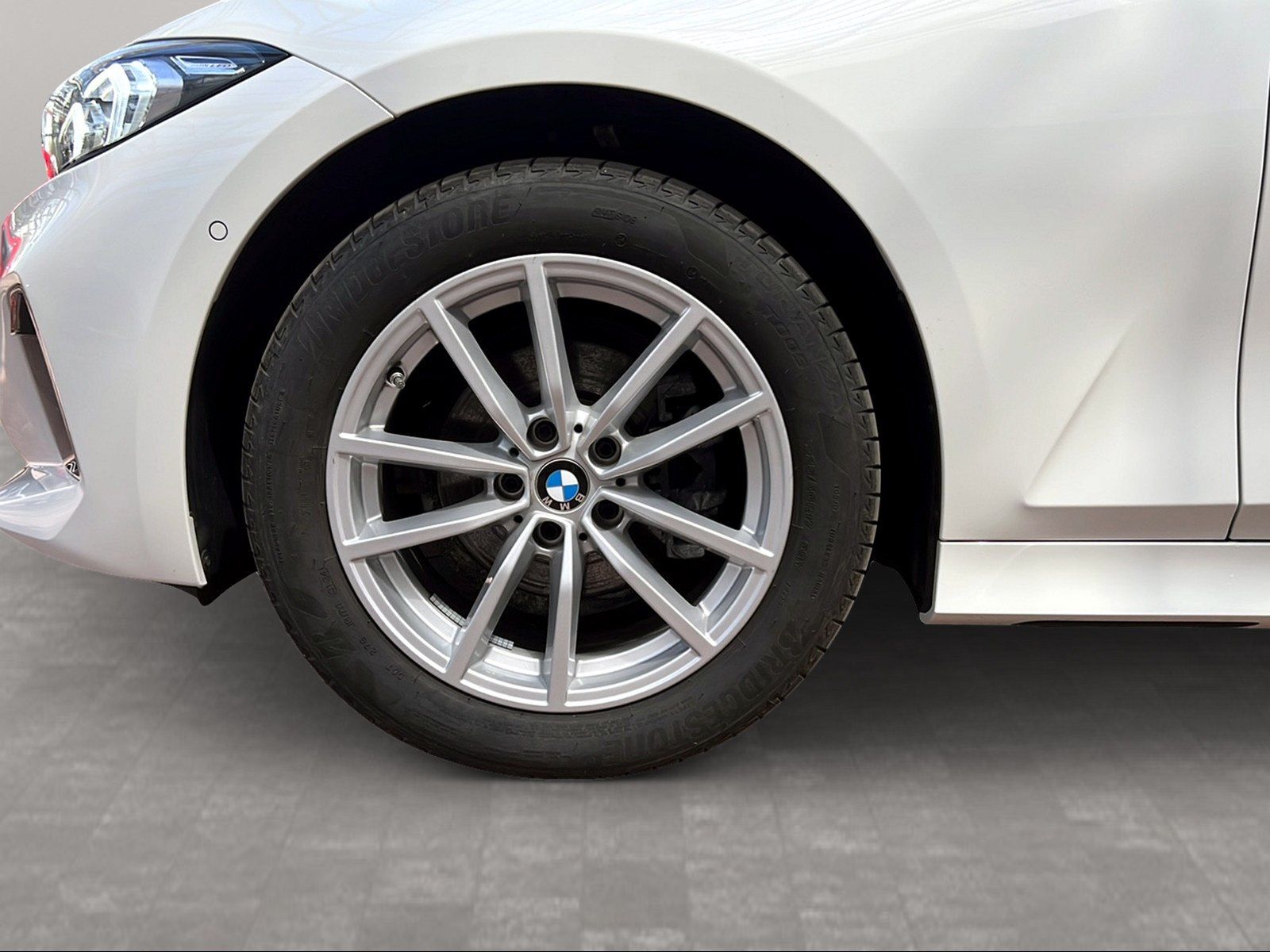 BMW 318 - Bild 11