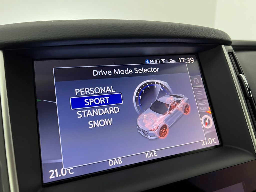 INFINITI Q60 2.0 TURBO/ 2.H/ VOLLAUSSTATTUNG/ CARBON INFINITI Q60 2.0 TURBO/ 2.H/ VOLLAUSSTATTUNG/ CARBON