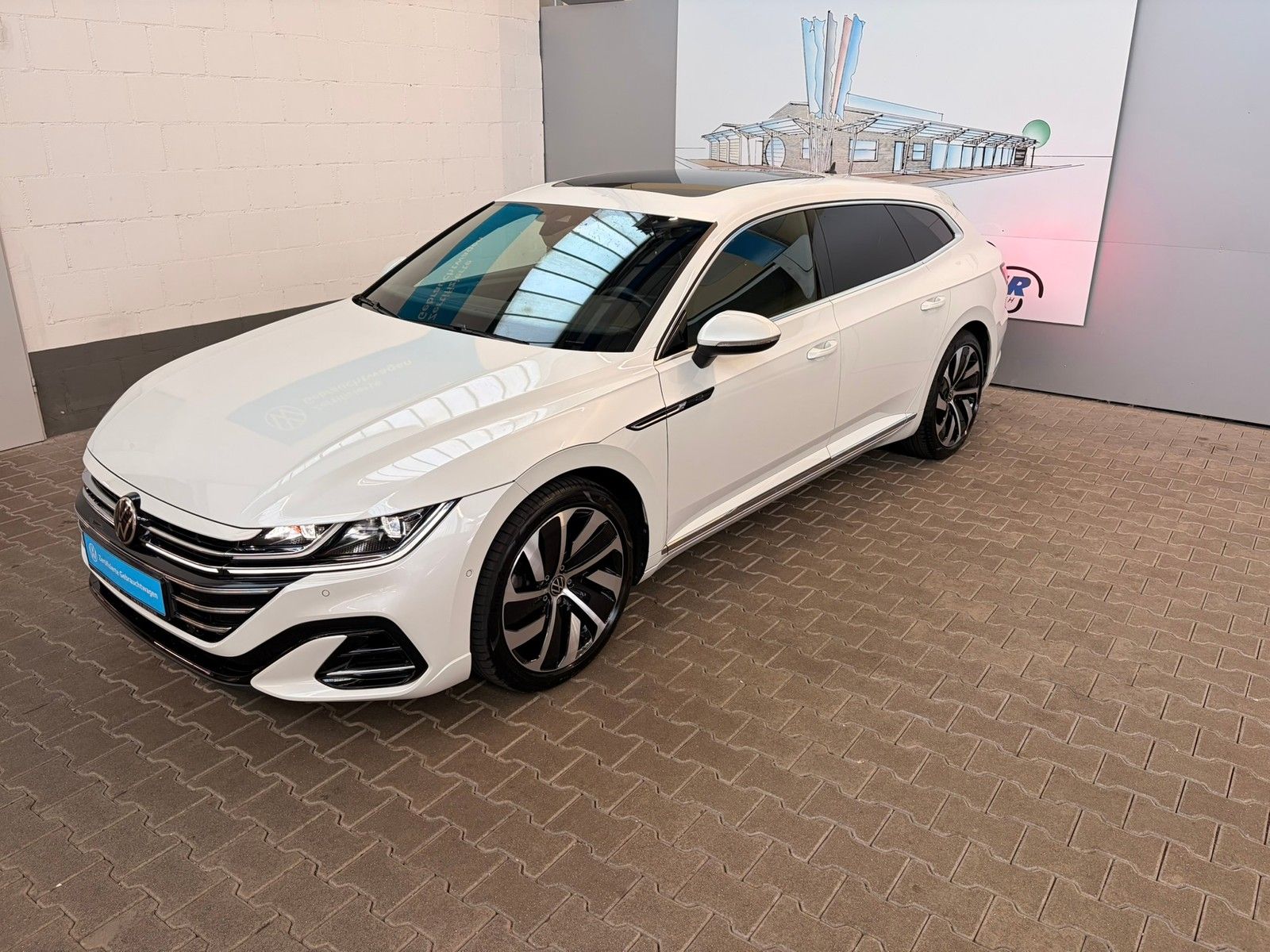 Fahrzeugabbildung Volkswagen Arteon SB R-Line 2.0 TSI DSG 4M +ACC +IQ.Light - mit KI generiert/bearbeitet