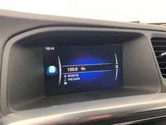 VOLVO V60 D4 AWD/ R-DESIGN / GARANTIE / BUSINESS VOLVO V60 D4 AWD/ R-DESIGN / GARANTIE / BUSINESS