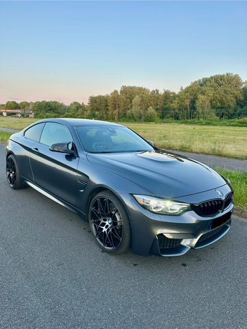 BMW M4 360Cam,HUD,H&amp;K,Carbon,Vollaus.