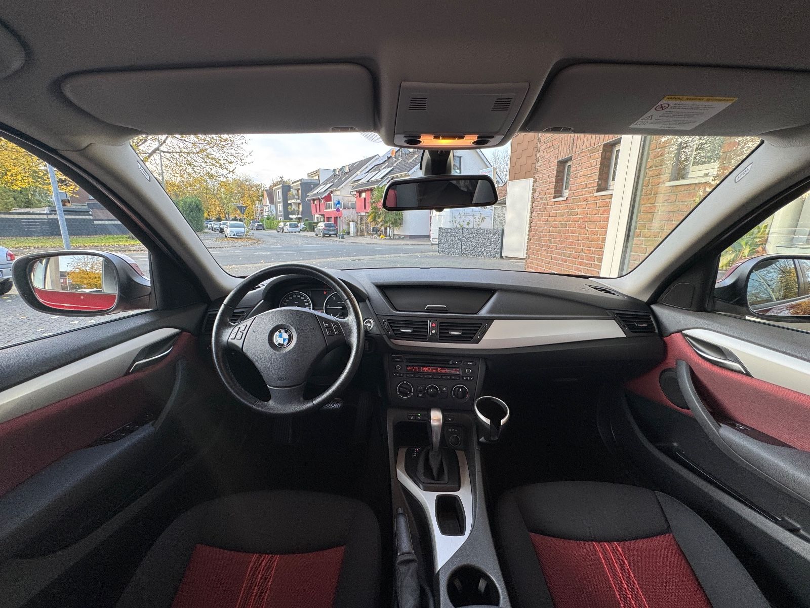 Fahrzeugabbildung BMW X1 20 d xDrive X-line Klima/PDC/Sitzheizung