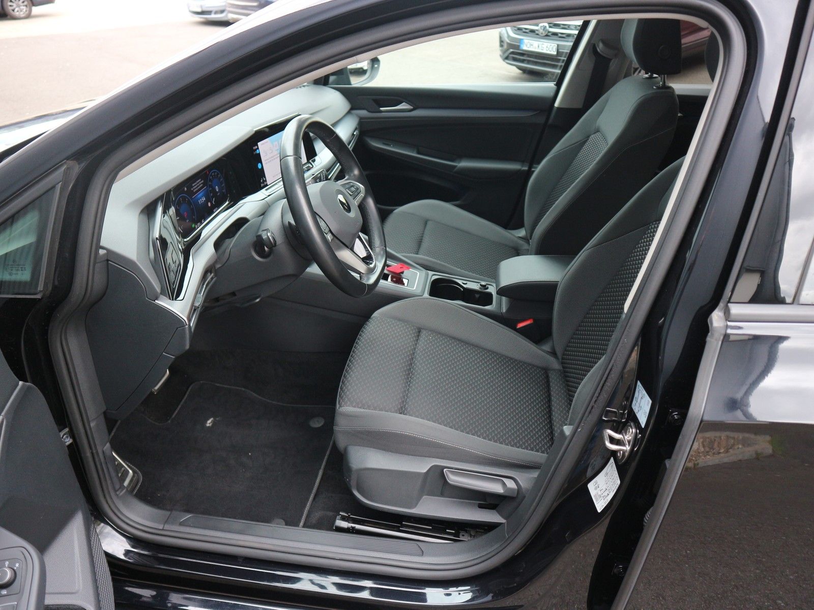 Volkswagen Golf - Bild 9