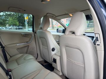 Volvo XC60 - 8