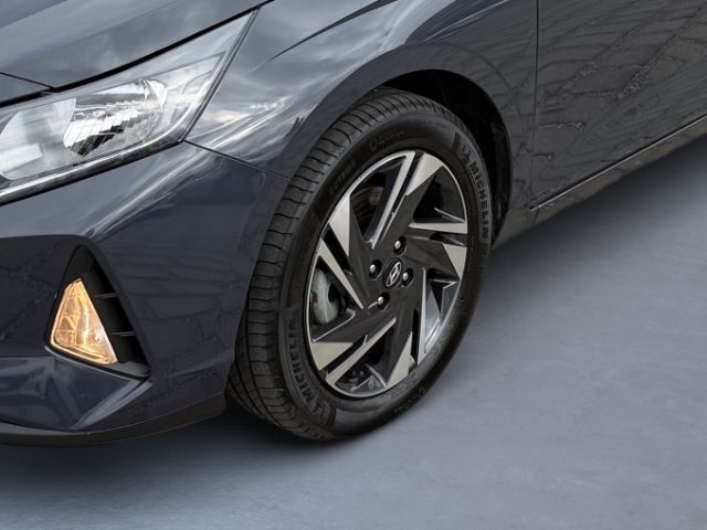 Fahrzeugabbildung Hyundai i20 1.0 T-Gdi DCT Select +KLIMA+PDC+RADIO+DAB+UV