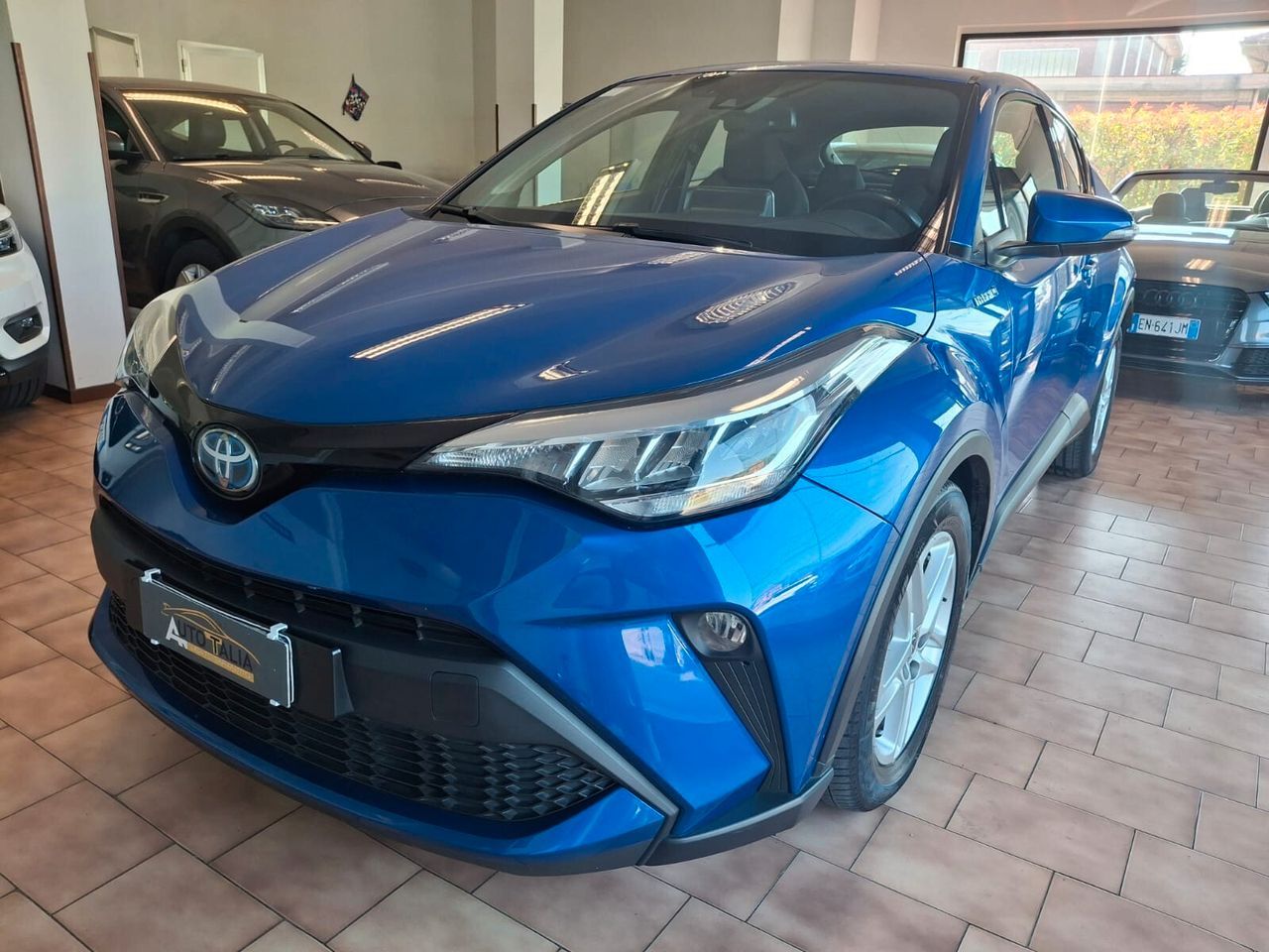 Toyota C-HR 1.8h Business e-cvt*TAGLIANDI CERTIF