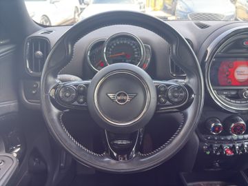 MINI Cooper Countryman - 10