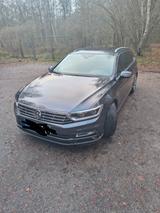 Volkswagen Passat Variant 2.0 TDI SCR 140kW DSG Highlin... - VW Passat Variant von privat
