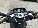Kawasaki J300 - KAWASAKI VON 251 BIS 500 CCM