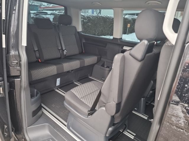 Fahrzeugabbildung Volkswagen Multivan T6.1 2.0 TDI 4MOTION TRENDLINE STHZG SH