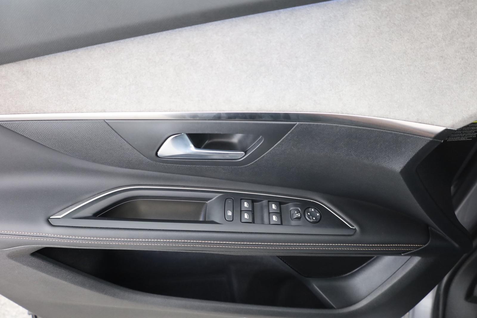 Peugeot 5008 GT 1.2 PureTech 130 Aut. LED ACC 7-Sitzer, миниатюра 22