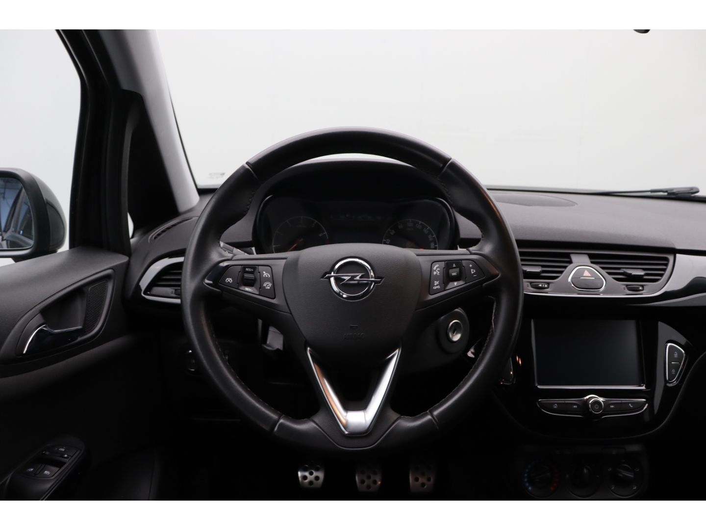 Fahrzeugabbildung Opel Corsa E 1.2 Selection Klimaanlage Lederlenkrad