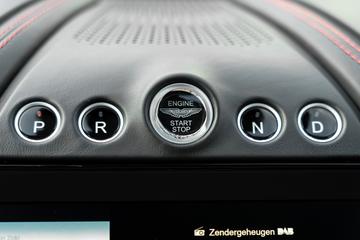 صورة مصغرة 18 لـ 2020 Aston Martin DBX