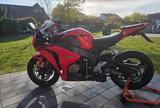 Honda CBR 1000RR Fireblade  - HONDA 2010 CBR1000RR