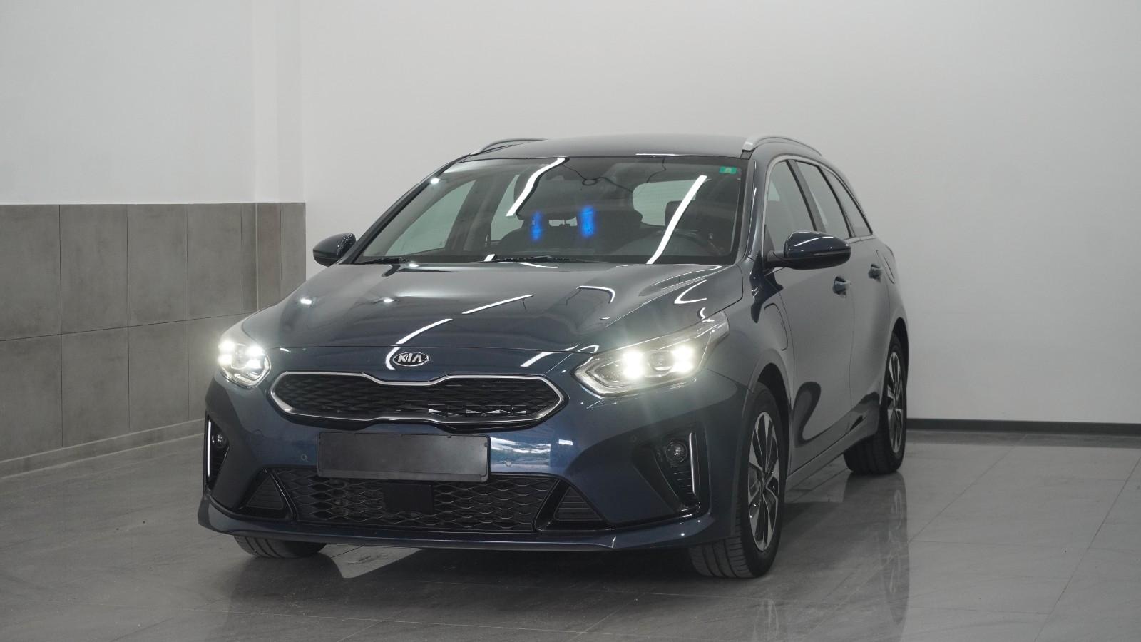 Kia cee'd / Ceed ACC/TWA/AHK/LHZg/SHZg/Carplay/Cam