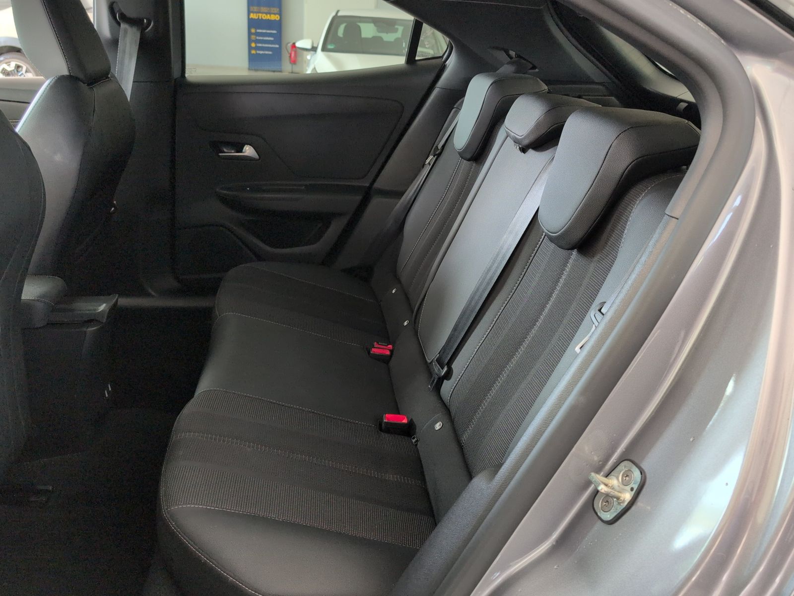 OPEL Mokka  1.2 Turbo GS Automatik LED SHZ CarPlay – Bild 9