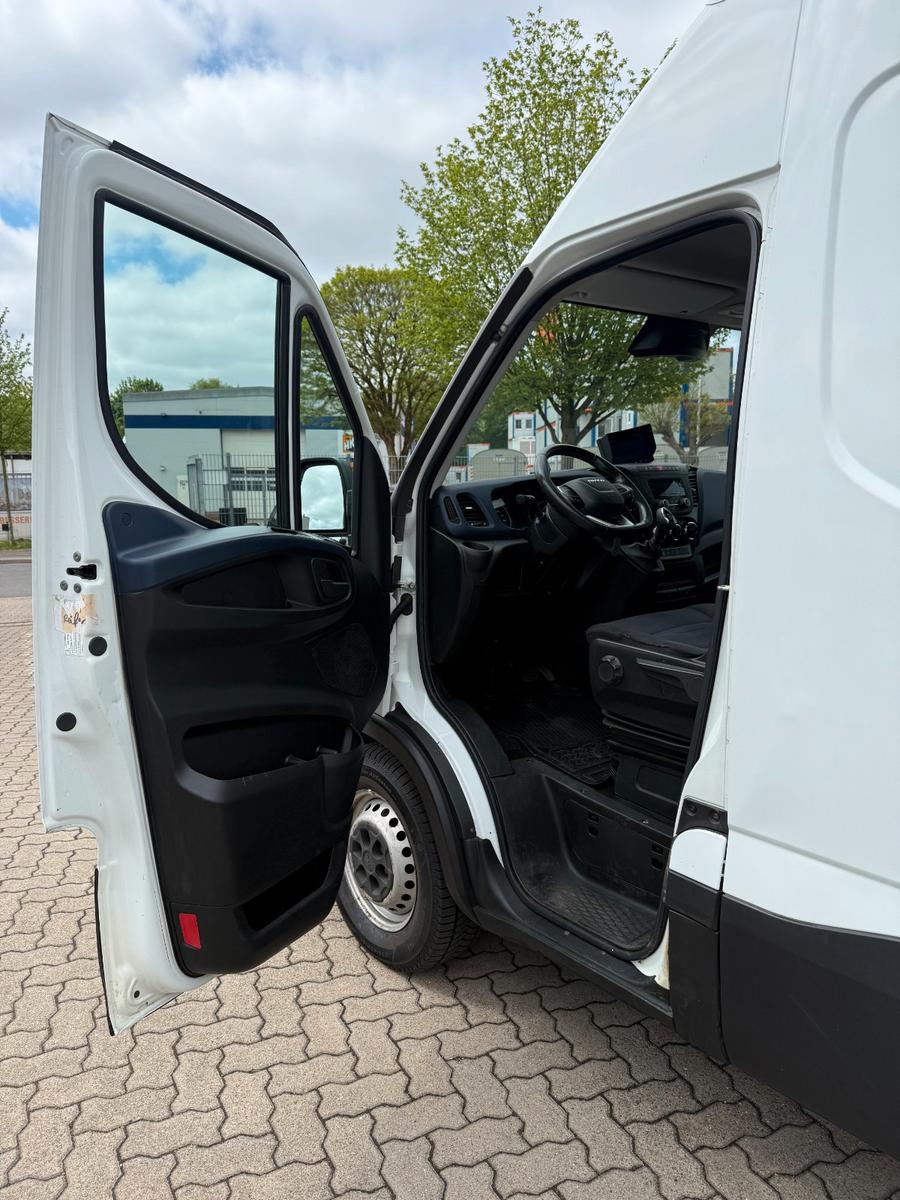 Iveco Daily Kasten CAM/Automatik/3-Sitze/Klima