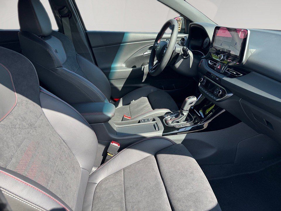 Fahrzeugabbildung Hyundai i30 1.6T 150PS DCT N Line X