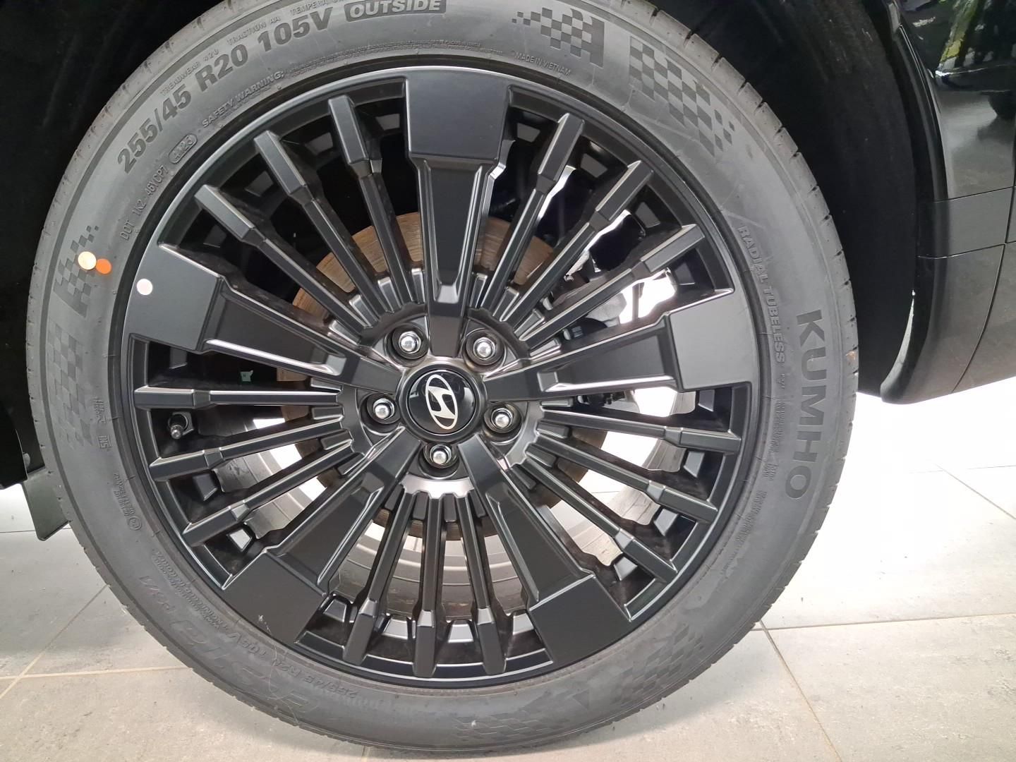 Hyundai SANTA FE - Bild 7