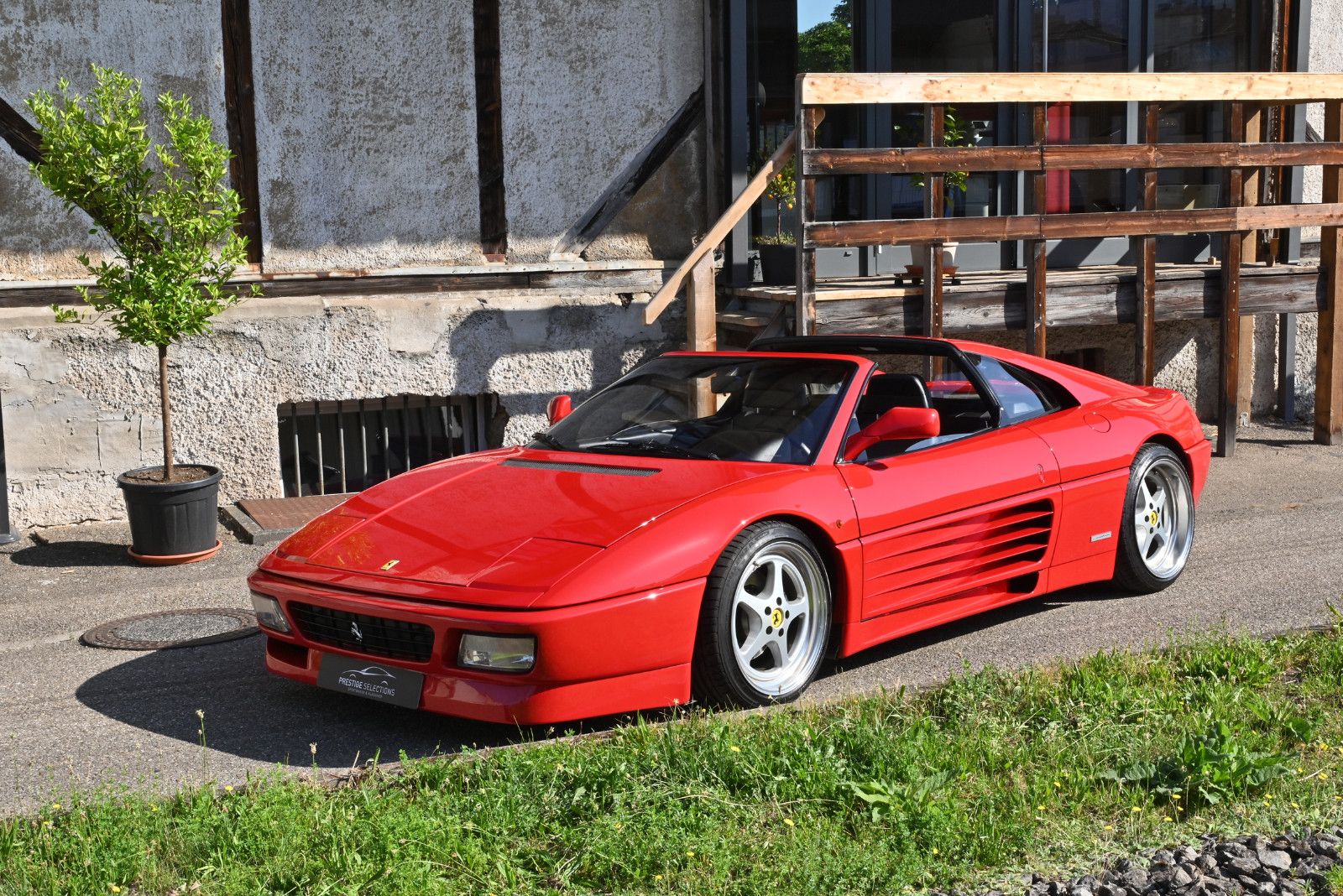 Ferrari 348