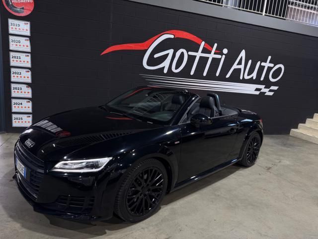 AUDI TT