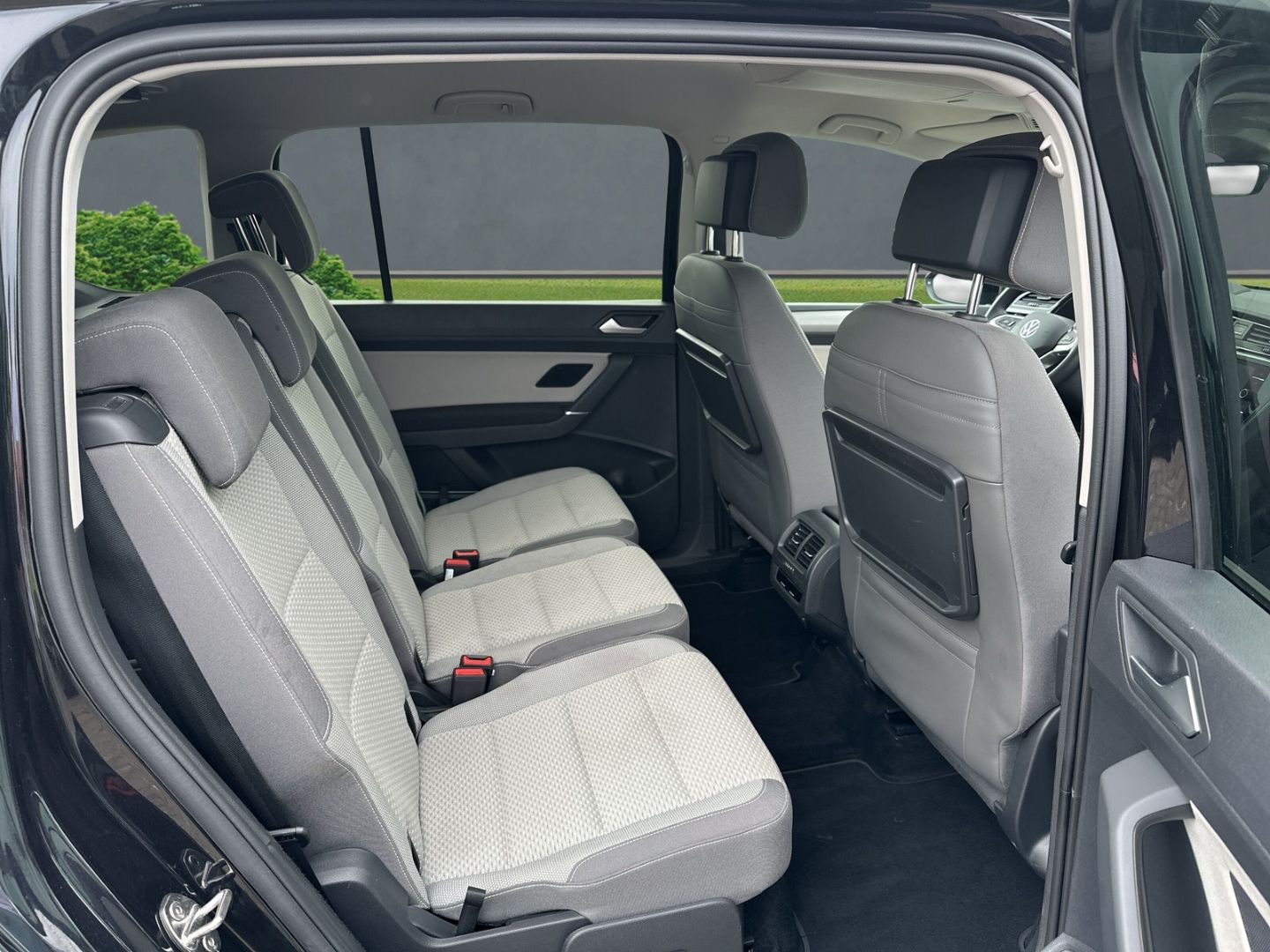 Touran 1.5 TSI Comfortline Navi Digitales Cockpi