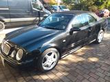 Mercedes-Benz CLK 320 Elegance, großes AMG Paket, Service Neu - Mercedes-Benz CLK 320 aus 1999: Cabrio
