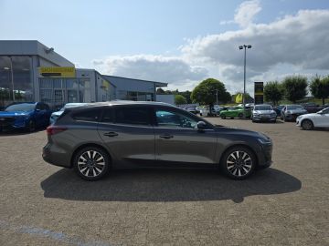 Bild 6 Ford Focus Turnier Titanium X MHEV B&O Navi digitales