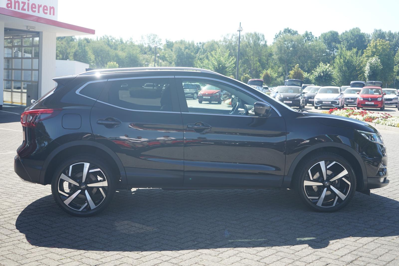 Nissan Qashqai 1.3 Tekna+ LED Navi Panorama AHK 360°