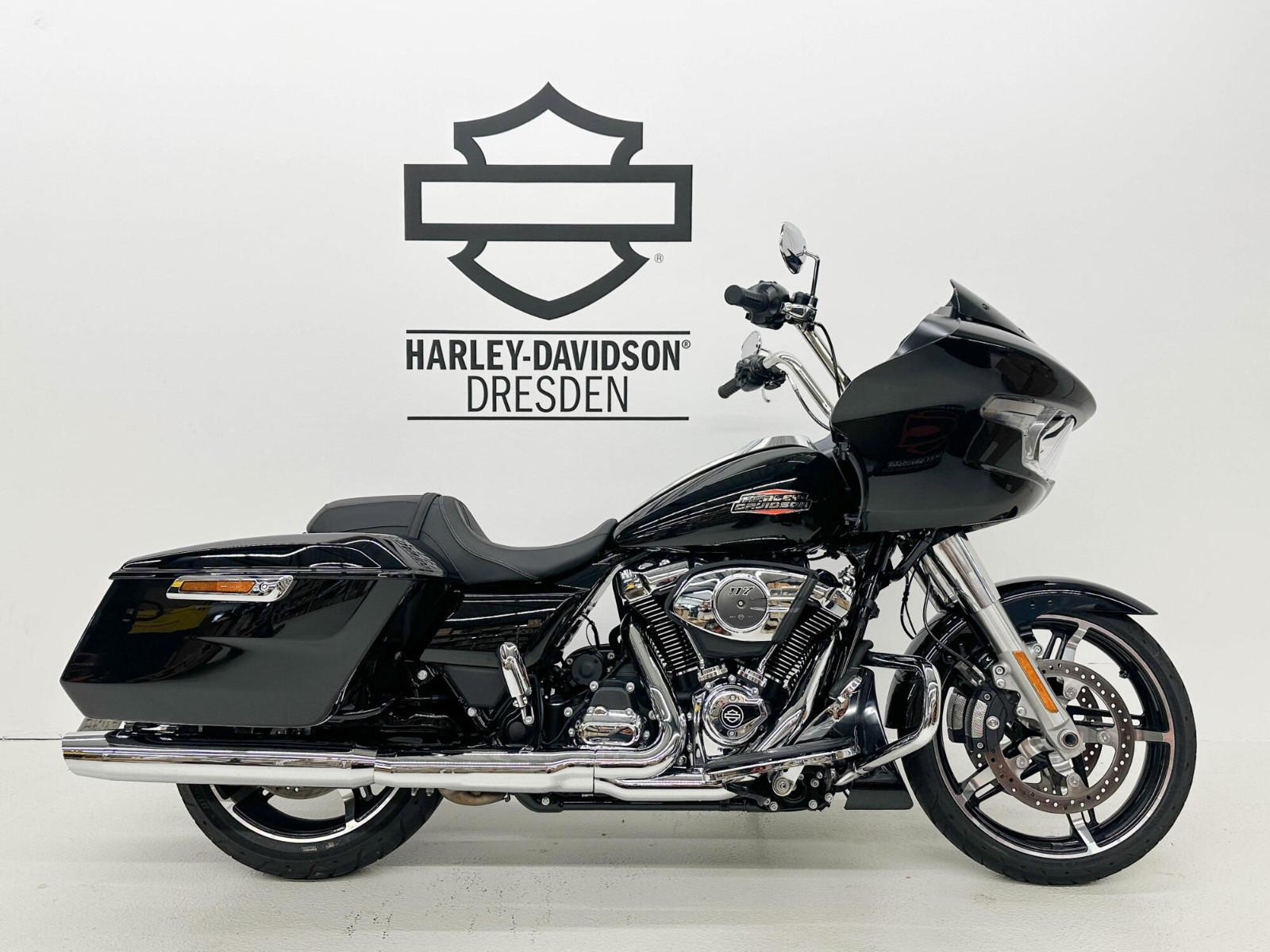 Harley-Davidson Road Glide, FLTRX 117 Vorführfahrzeug