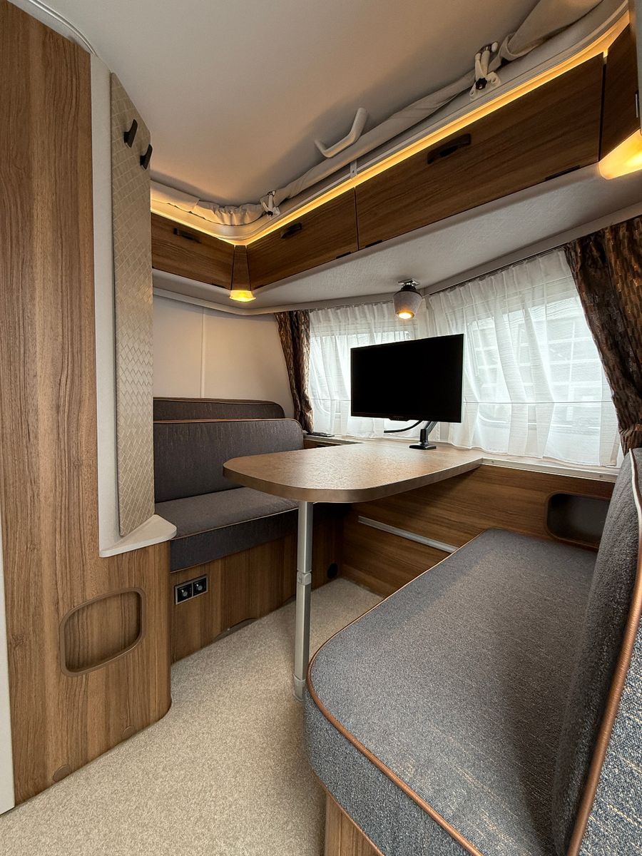 Fahrzeugabbildung HYMER / ERIBA / HYMERCAR Touring 530 - 1.Hand - Vollausstattung!