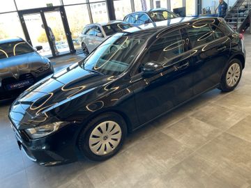 Mercedes-Benz A 180 d  *TACHODIGITAL*MBUX*NAVI*KAM*1.HAND*