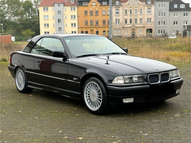 BMW E36 318 i Cabrio HU NEU GaragenFahrzeu...